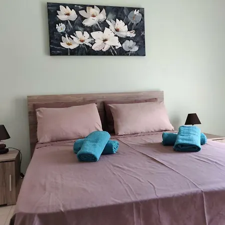 Apartman Bugibba Square